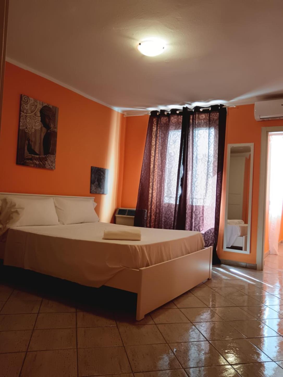 Appartamento Colonne 14 30 Parma Exterior photo